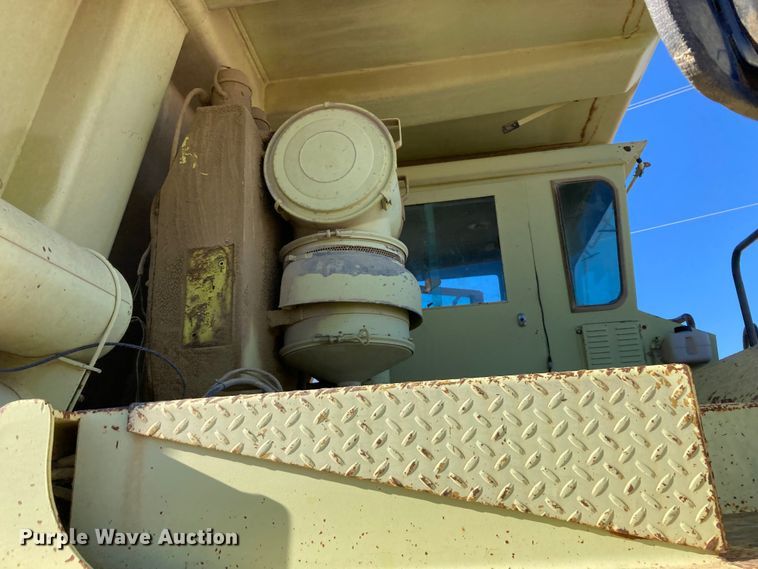 image for item DJ6152 1995 Euclid R35  haul truck