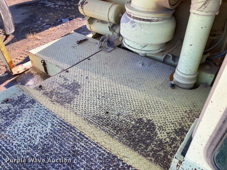 image for item DJ6152 1995 Euclid R35  haul truck