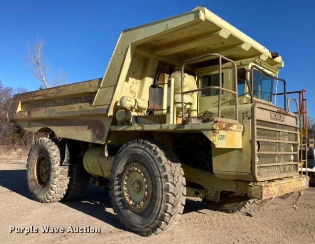 image for item DJ6153 1995 Euclid R35  haul truck