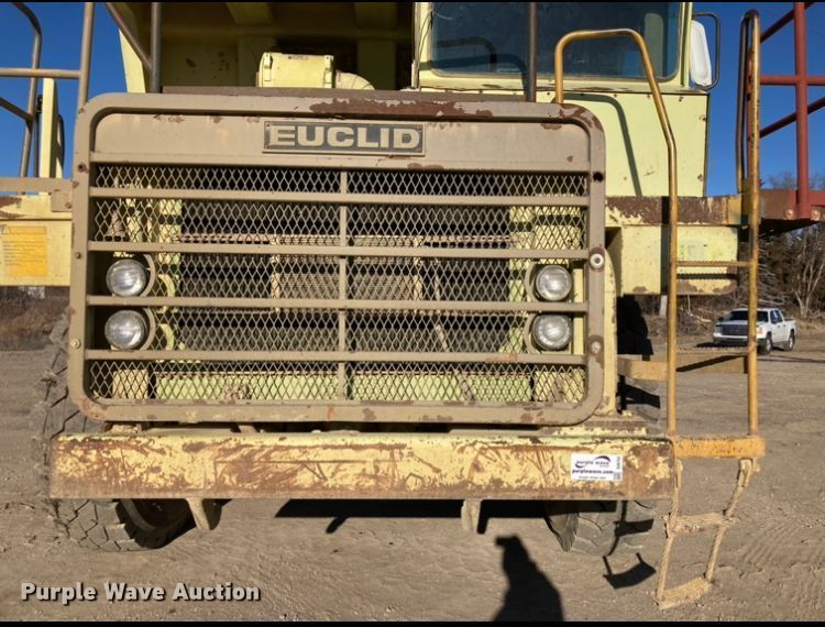 image for item DJ6153 1995 Euclid R35  haul truck