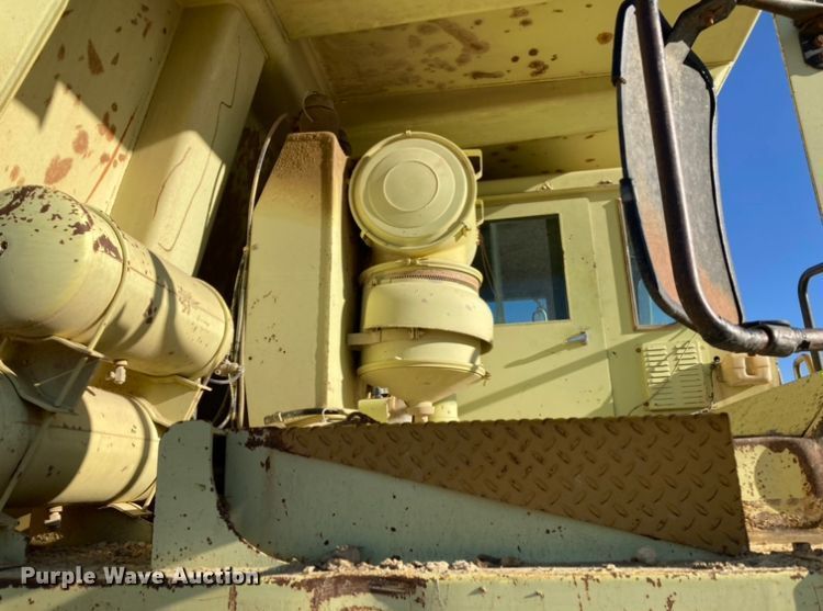 image for item DJ6153 1995 Euclid R35  haul truck