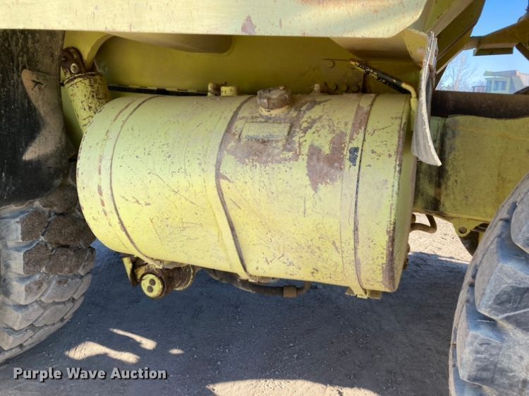 image for item DJ6153 1995 Euclid R35  haul truck