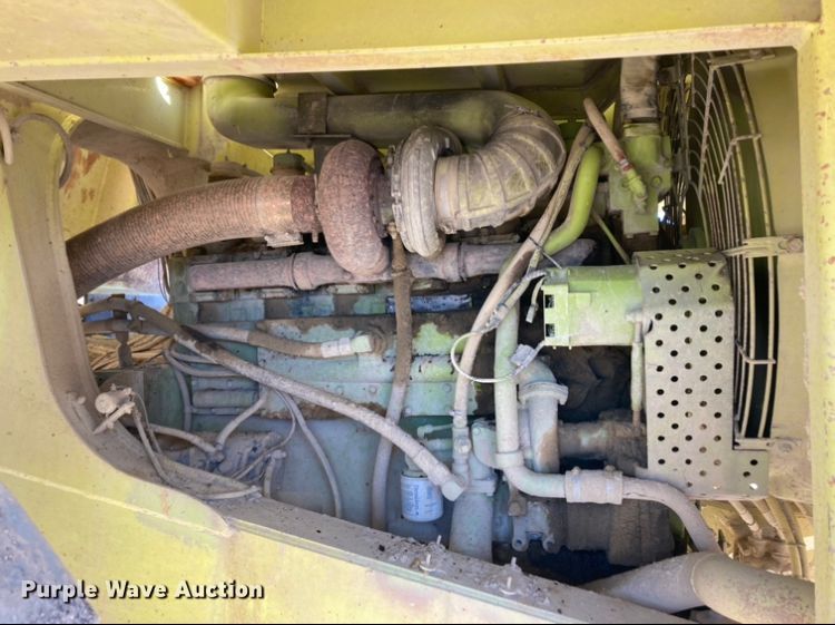 image for item DJ6153 1995 Euclid R35  haul truck