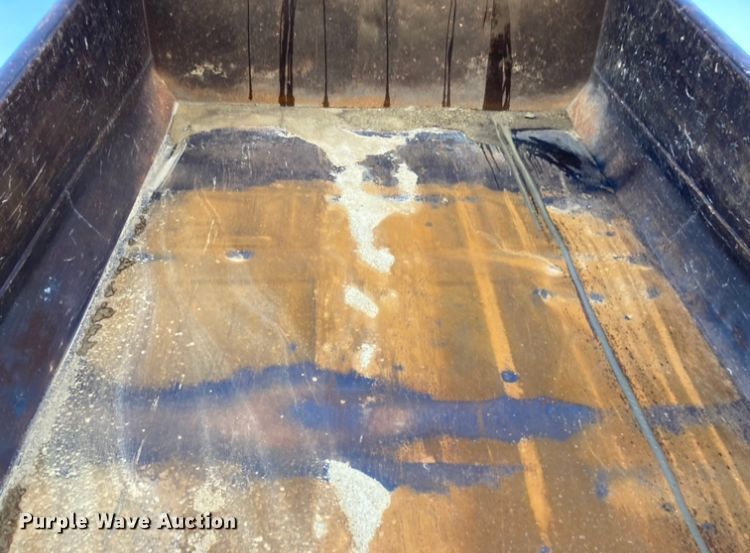 image for item DJ6153 1995 Euclid R35  haul truck