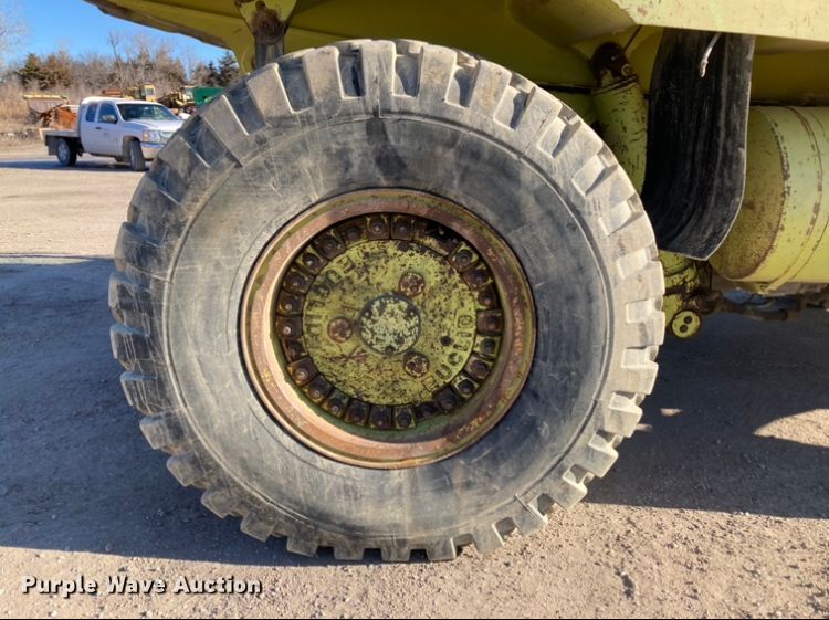 image for item DJ6153 1995 Euclid R35  haul truck