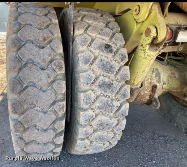 image for item DJ6153 1995 Euclid R35  haul truck