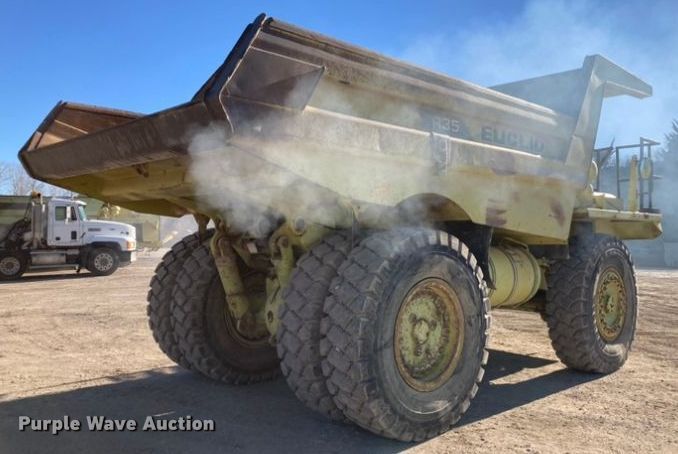 image for item DJ6154 1994 Euclid R35  haul truck