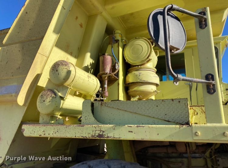 image for item DJ6154 1994 Euclid R35  haul truck