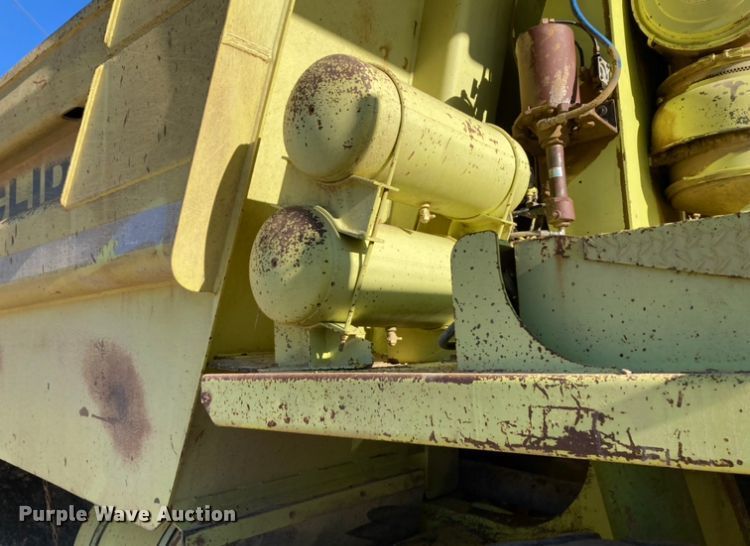 image for item DJ6154 1994 Euclid R35  haul truck