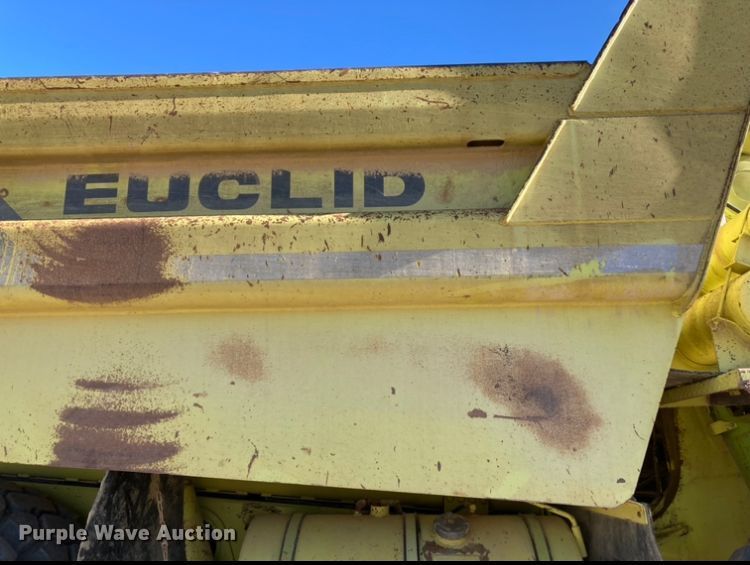 image for item DJ6154 1994 Euclid R35  haul truck