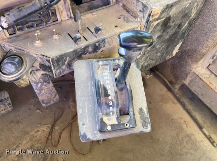 image for item DJ6154 1994 Euclid R35  haul truck