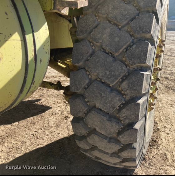 image for item DJ6154 1994 Euclid R35  haul truck