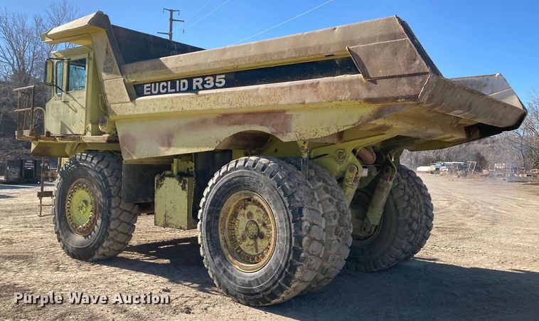 image for item DJ6155 1992 Euclid R35  haul truck
