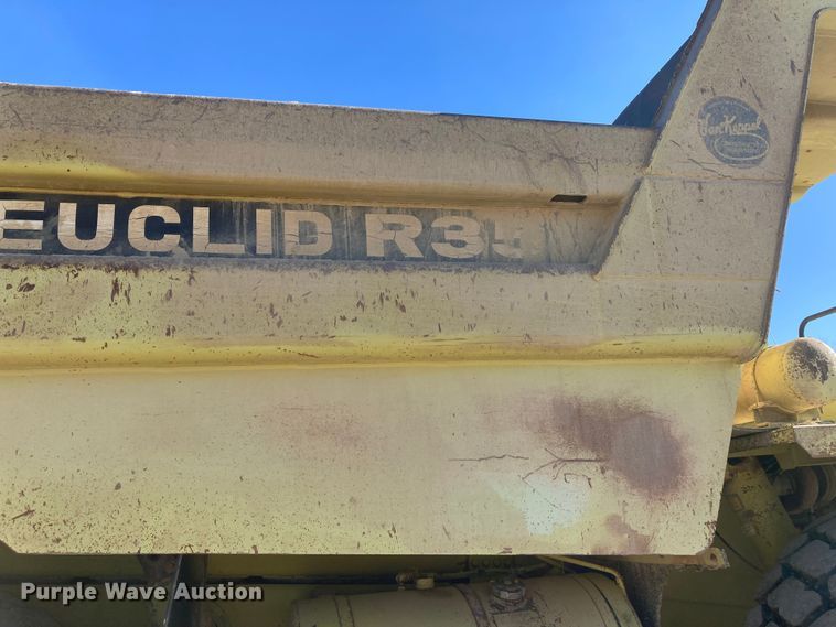 image for item DJ6155 1992 Euclid R35  haul truck