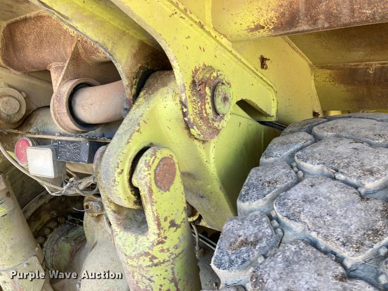 image for item DJ6155 1992 Euclid R35  haul truck