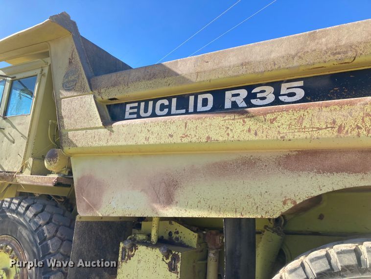 image for item DJ6155 1992 Euclid R35  haul truck