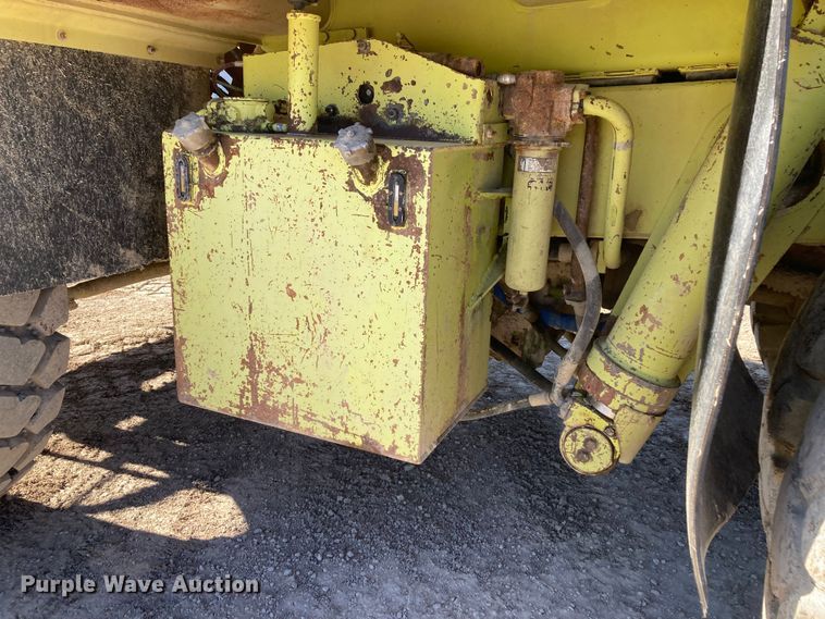 image for item DJ6155 1992 Euclid R35  haul truck