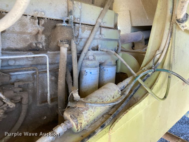 image for item DJ6155 1992 Euclid R35  haul truck