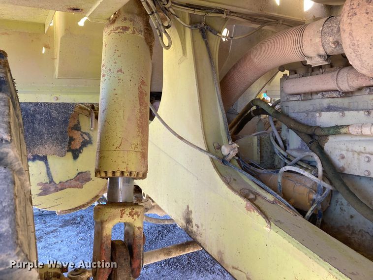 image for item DJ6155 1992 Euclid R35  haul truck