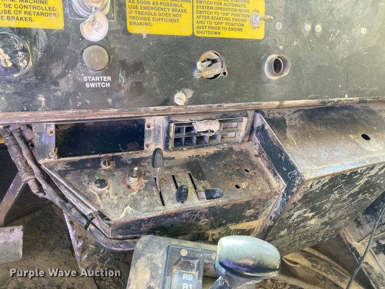 image for item DJ6155 1992 Euclid R35  haul truck