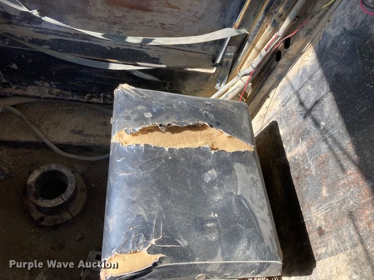 image for item DJ6155 1992 Euclid R35  haul truck