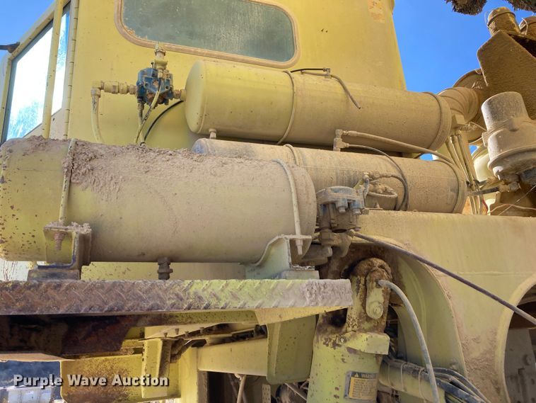 image for item DJ6155 1992 Euclid R35  haul truck