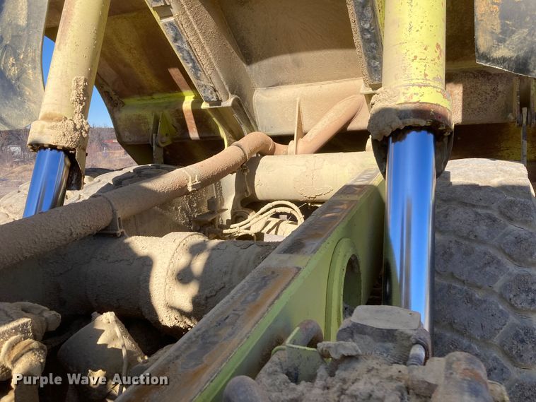 image for item DJ6155 1992 Euclid R35  haul truck