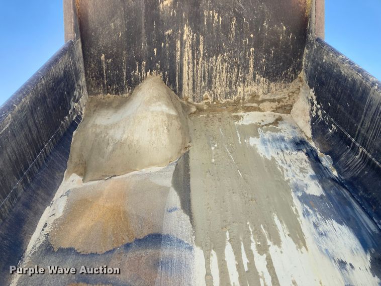 image for item DJ6155 1992 Euclid R35  haul truck