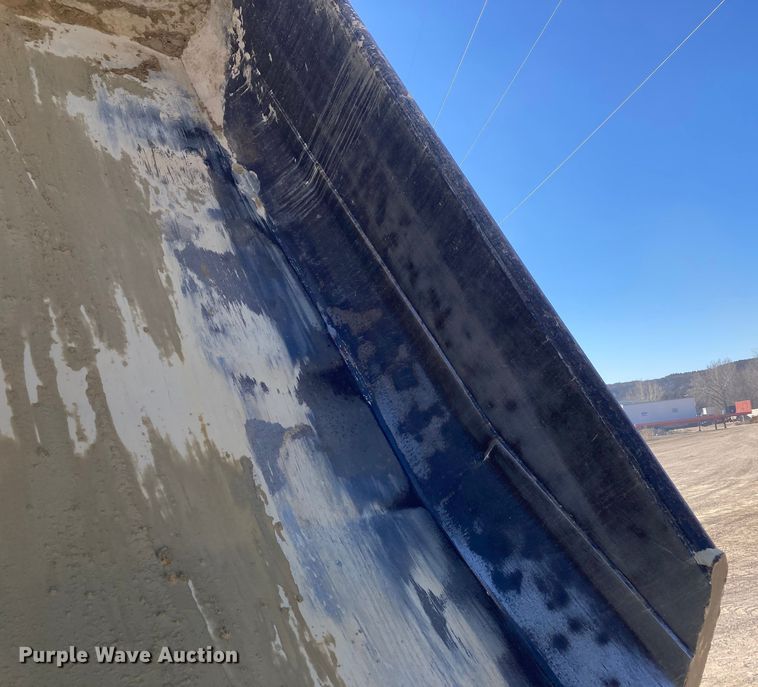 image for item DJ6155 1992 Euclid R35  haul truck