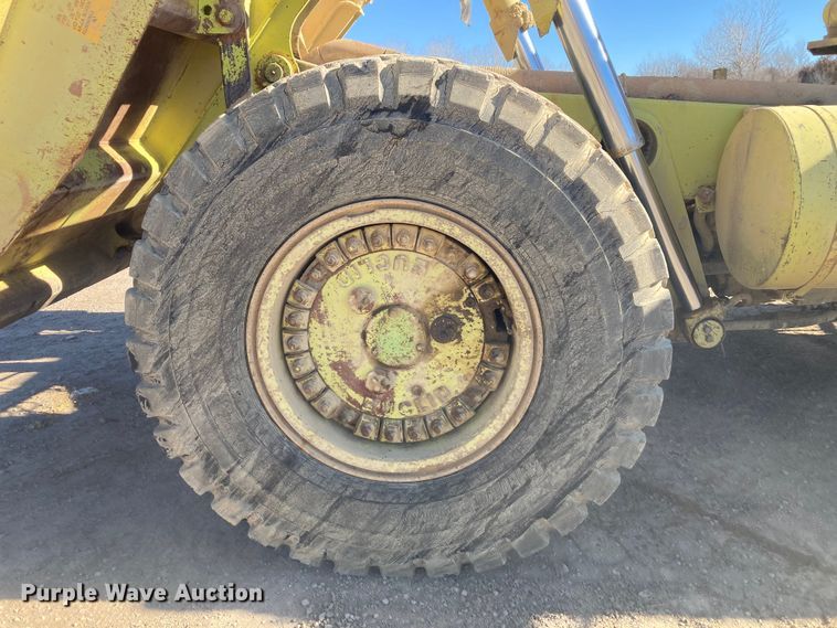 image for item DJ6155 1992 Euclid R35  haul truck