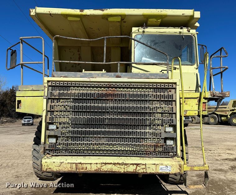 image for item DJ6156 1995 Euclid R40  haul truck