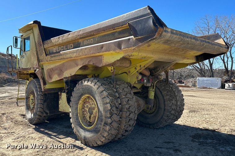 image for item DJ6156 1995 Euclid R40  haul truck