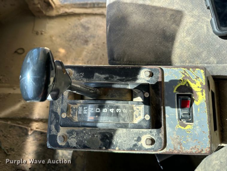 image for item DJ6156 1995 Euclid R40  haul truck