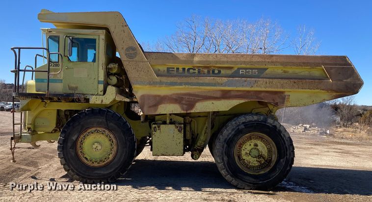 image for item DJ6157 1994 Euclid R35  haul truck