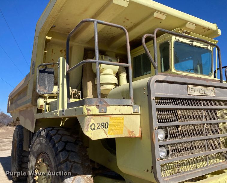 image for item DJ6157 1994 Euclid R35  haul truck