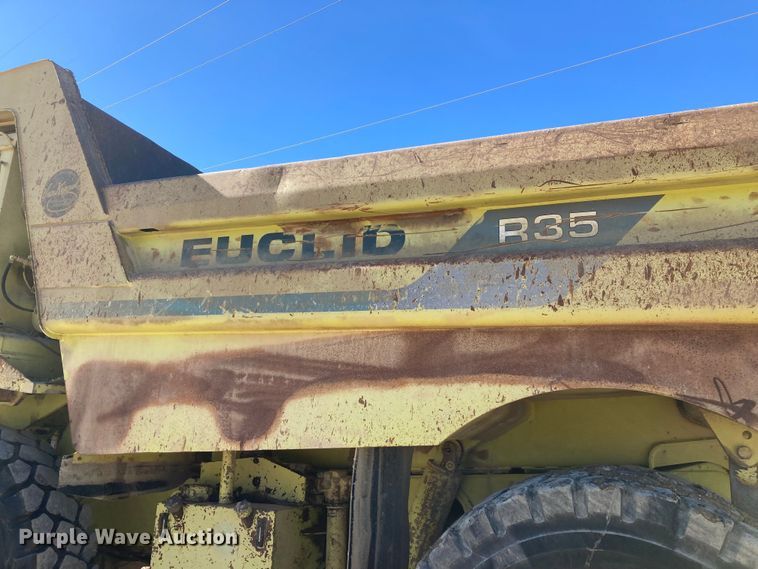 image for item DJ6157 1994 Euclid R35  haul truck