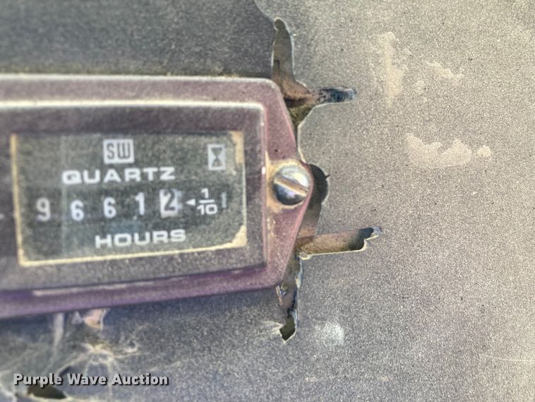 image for item DJ6157 1994 Euclid R35  haul truck