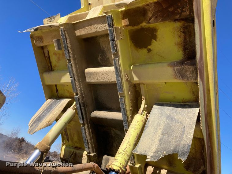 image for item DJ6157 1994 Euclid R35  haul truck