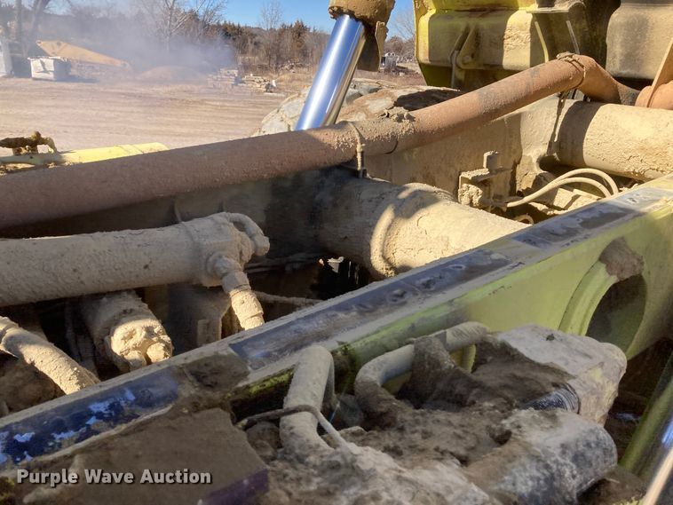 image for item DJ6157 1994 Euclid R35  haul truck