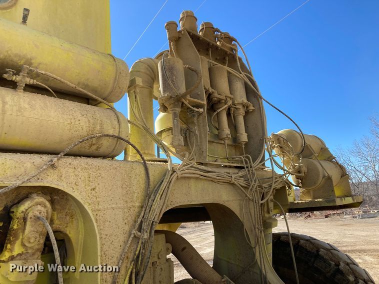 image for item DJ6157 1994 Euclid R35  haul truck