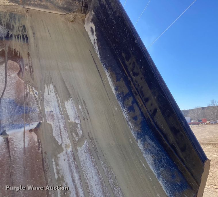 image for item DJ6157 1994 Euclid R35  haul truck