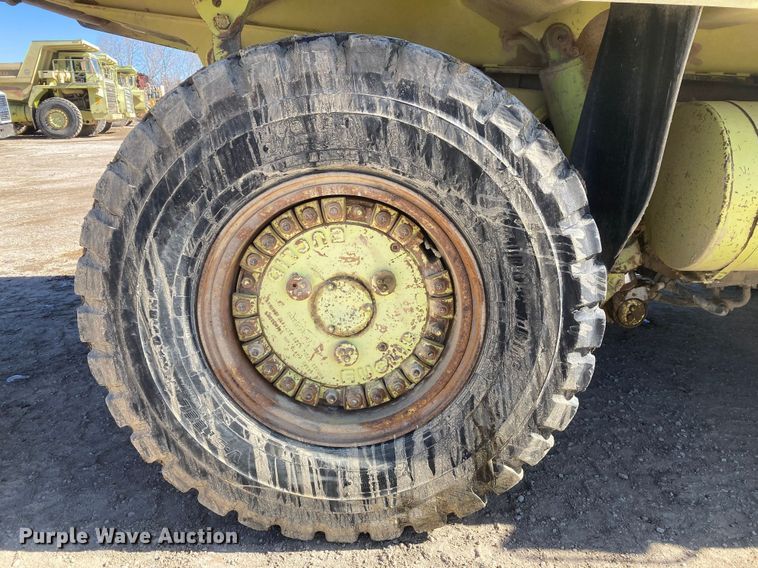 image for item DJ6157 1994 Euclid R35  haul truck