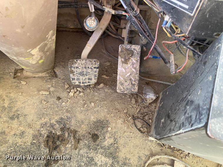 image for item DJ6158 1995 Euclid R35  haul truck