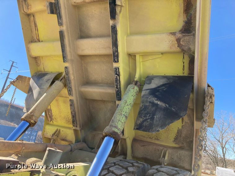 image for item DJ6158 1995 Euclid R35  haul truck