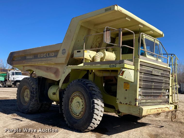 image for item DJ6159 1997 Euclid R40  haul truck