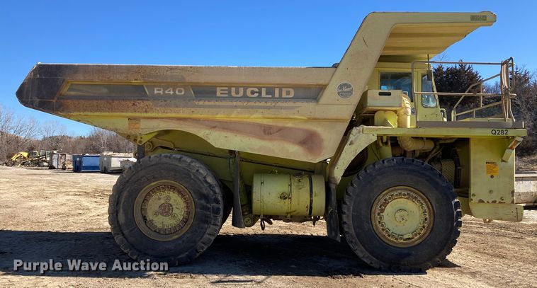 image for item DJ6159 1997 Euclid R40  haul truck