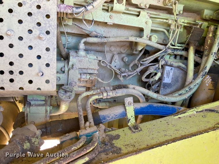 image for item DJ6159 1997 Euclid R40  haul truck