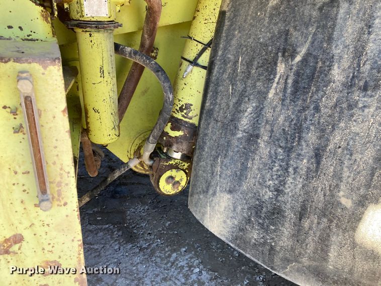 image for item DJ6159 1997 Euclid R40  haul truck