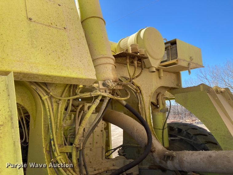 image for item DJ6159 1997 Euclid R40  haul truck