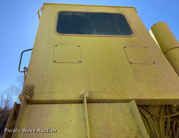 image for item DJ6159 1997 Euclid R40  haul truck